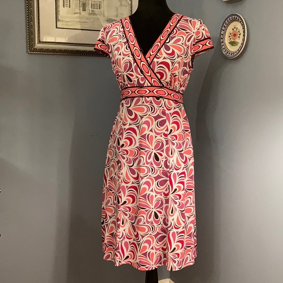 Retro Print Maternity Dress - Picture 1 of 4